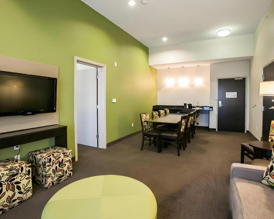 דריפינג ספרינגס Sleep Inn & Suites מראה חיצוני תמונה